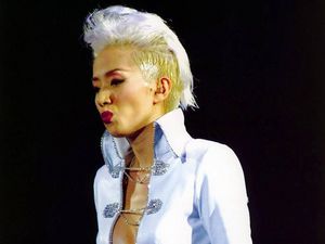 【梅艳芳】_最新梅艳芳好听的歌曲_MV_资料