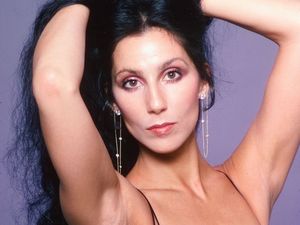 【Cher】_最新Cher好听的歌曲_MV_资料图片